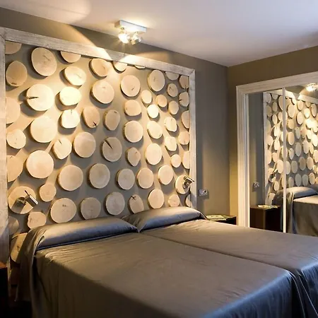 Hotel Salbatoreh *